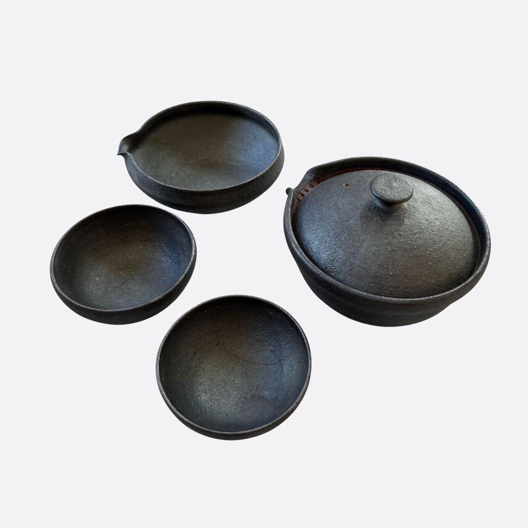 KAZUMA YAMAMOTO - Kusatsu-yaki Black Hohin Set – LILIKU TEA