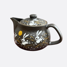  Kutani-yaki Kyusu Teapot, Hopping Rabbit Haneusagi